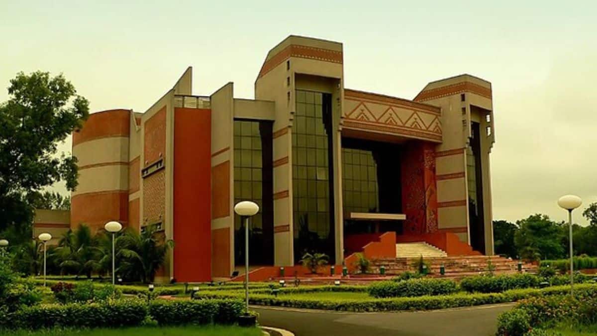 आईआईएम कलकत्ता ने कुल 78.3 अंक हासिल किए हैं। (प्रतीकात्मक-विकिमीडिया कॉमन्स)